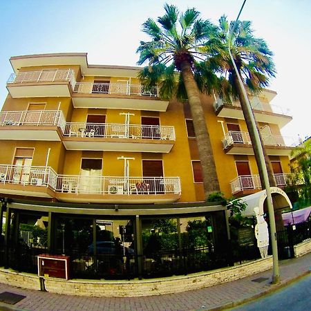 Hotel Jole Andora Luaran gambar